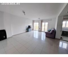 OPORTUNIDAD EN PEDREGUER !! PISO LUMINOSO CON VISTAS PANORAMICAS !!