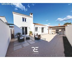Encantadora vivienda a 100 metros de la playa en Dénia – Ideal como inversión o residencia habitual!