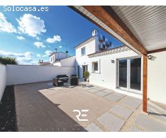 Encantadora vivienda a 100 metros de la playa en Dénia – Ideal como inversión o residencia habitual!