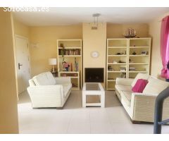 ÁTICO EXCLUSIVO CON VISTAS, TERRAZAS, PISCINA Y GARAJE – A 250 M DE LA PLAYA