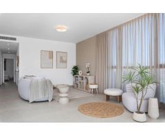 ÁTICO EN MAR DE CRISTAL CON TERRAZA DE 74 m2 Y PISCINA COMUNITARIA !!