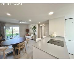 VIVIENDA DE 2 HABITACIONES CON TERRAZA, GARAJE Y PISCINA EN RESIDENCIAL EN DENIA !!