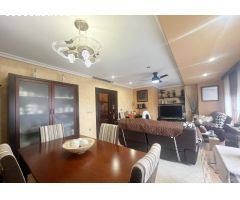 VIVIENDA DE 3 HABITACIONES CON ESPECTACULAR TERRAZA !!