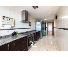 TU NUEVO HOGAR EN EXCLUSIVA — AMPLIO, LUMINOSO Y CON GARAJE INCLUIDO