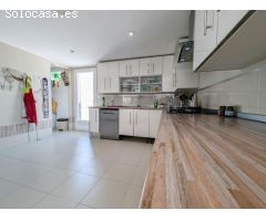Chalet pareado en Cúllar Vega,