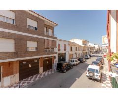 ¡Descubre tu nuevo hogar en el corazón de Huétor Tajar!