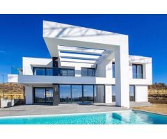 Villa de Lujo en Venta en Málaga del Fresno, Andalucía