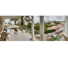 Chalet en Venta en Benajarafe, Málaga