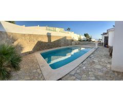 Chalet en Venta en Benajarafe, Málaga