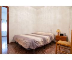 CASA DE PUEBLO EN UTIEL
