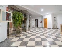 LOCAL/NAVE COMERCIAL EN ALQUILER PICANYA