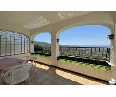 Chalet en Venta en Roses, Girona