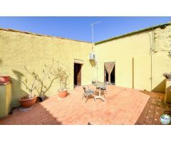 Chalet en Venta en Palau-saverdera, Girona