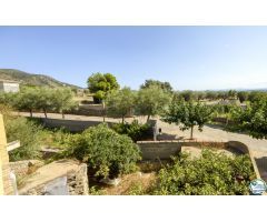 Chalet en Venta en Palau-saverdera, Girona