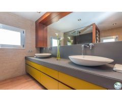 Chalet en Venta en Roses, Girona