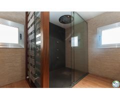 Chalet en Venta en Roses, Girona