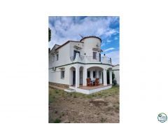 Chalet en Venta en Empuriabrava, Girona