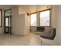 Local comercial en Venta en Castello dEmpuries, Girona