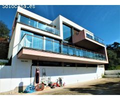 Chalet en Venta en Palau-saverdera, Girona