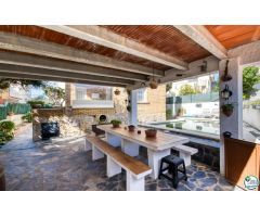 Chalet en Venta en Roses, Girona