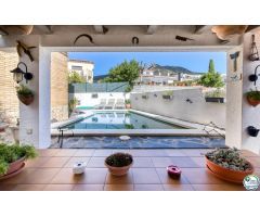 Chalet en Venta en Roses, Girona