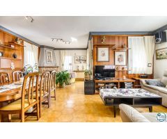 Chalet en Venta en Roses, Girona