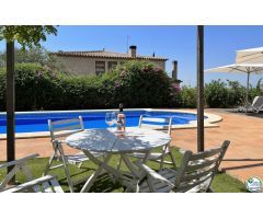 Chalet en Venta en Palau-saverdera, Girona