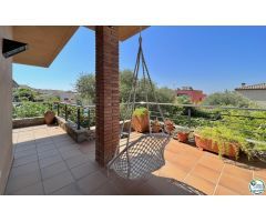 Chalet en Venta en Palau-saverdera, Girona