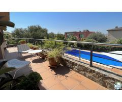 Chalet en Venta en Palau-saverdera, Girona