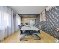 Chalet en Venta en Sant Pere Pescador, Girona
