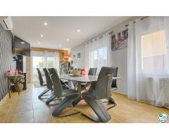 Chalet en Venta en Sant Pere Pescador, Girona