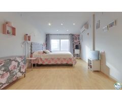 Chalet en Venta en Sant Pere Pescador, Girona