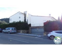 Chalet en Venta en Roses, Girona