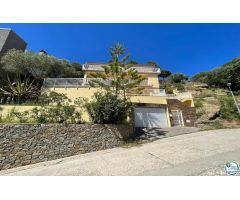 Chalet en Venta en Roses, Girona