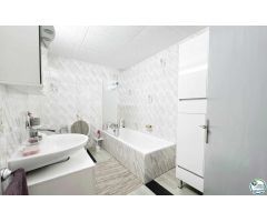Chalet en Venta en Empuriabrava, Girona