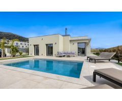 Chalet en Venta en Palau-saverdera, Girona