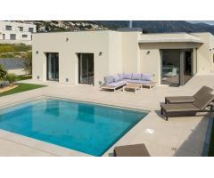 Chalet en Venta en Palau-saverdera, Girona