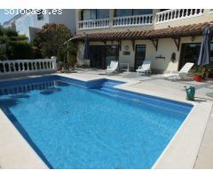Chalet en Venta en Roses, Girona