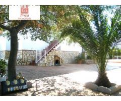 DON ALVARO, MAGINIFICO CHALET CON PISCINA, CALIDADES Y VISTAS ESPECTACULARES