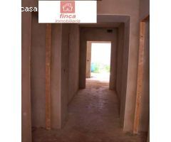 MONTIJO, VENTA VIVIENDA PLANTA BAJA SEMIREFORMADA, ZONA CENTRO.