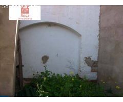 MONTIJO, VENTA VIVIENDA PLANTA BAJA SEMIREFORMADA, ZONA CENTRO.