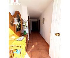 MONTIJO VENTA DUPLEX NUEVA, CON GARAJE, LUMINOSA, ZONA TRANQUILA