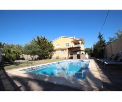 Villa en Cabo Roig.