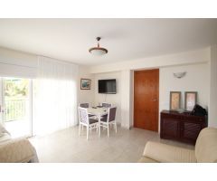 Apartamento con vistas al mar en Campoamor. Temporada baja.