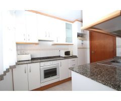 Apartamento con vistas al mar en Campoamor. Temporada baja.