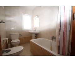 Apartamento con vistas al mar en Campoamor. Temporada baja.