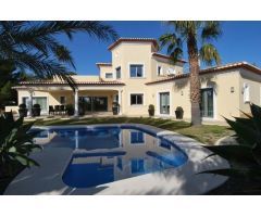 Chalet en Venta en Benissa, Alicante