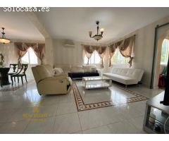 Chalet en Venta en la Nucia, Alicante