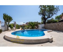 Chalet en Venta en Alfaz del Pí / LAlfàs Del Pi, Alicante