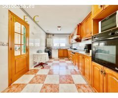 Chalet en Venta en la Nucia, Alicante